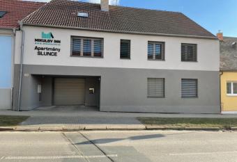 Mikulov Inn - Apartments Slunce has Balcony rooms