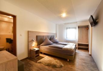 1a G  stehaus am Hafen has Balcony rooms