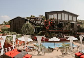 The Regalia Resort has Balcony rooms