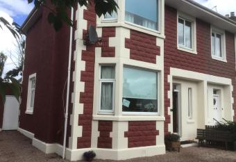 Alba b & b allows 18 year olds to book a room