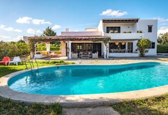 Casa Mamita Ibiza has Balcony rooms