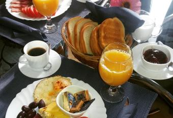 Elit Hotel allows 18 year olds to book a room