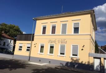 Park Villa Gernsheim allows 18 year olds to book a room
