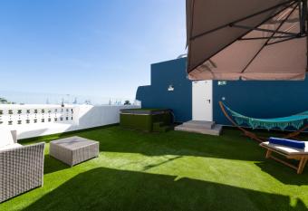 HD Acuario Lifestyle has Balcony rooms