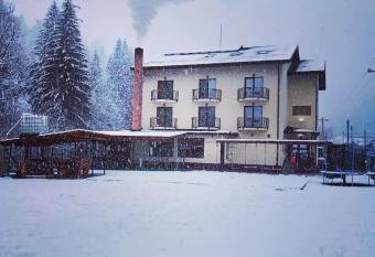 Maison Platanus has Balcony rooms