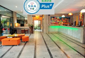 La Moon At Phuket - SHA Extra Plus allows 18 year olds to book a room