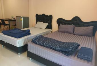 Pornsomkit room has Balcony rooms