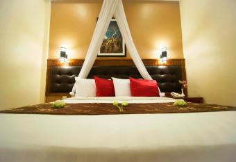 Reaksmey Chanreas Hotel has Balcony rooms