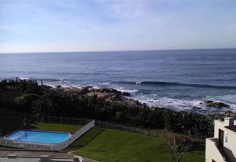 Ramsgate Beach Holiday Apartments has Balcony rooms