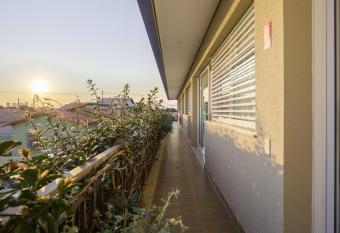 K1 RESIDENCE & Estacionamento Inclu  do allows 18 year olds to book a room