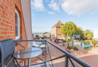 Kapit  nshaus Fewo Seemann Budle allows 18 year olds to book a room