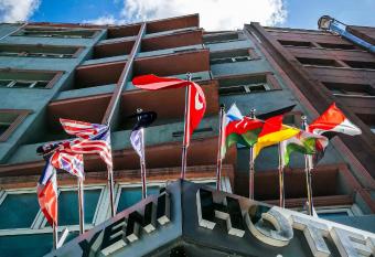 Cihan Palas has Smoking/Balcony rooms