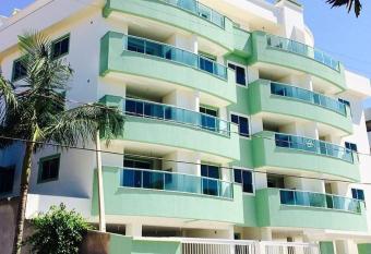 Residencial Saul Bertemes allows 18 year olds to book a room