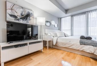 AOC Suites - Heart of Downtown Condo has Balcony rooms