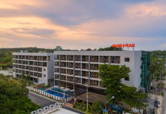 Maikhao Hotel managed by Centara - SHA Extra Plus has Balcony rooms