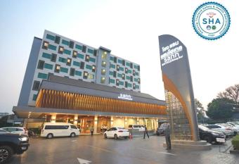 Sann Hotel allows 18 year olds to book a room