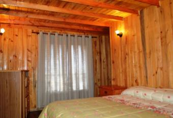 Hostal Do  a Tamy has Balcony rooms