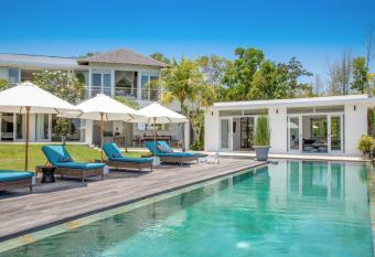 Villa Sena - CHSE Certified allows 18 year olds to book a room