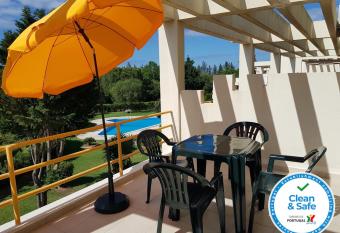 Copacabana by Check-in Portugal allows 18 year olds to book a room