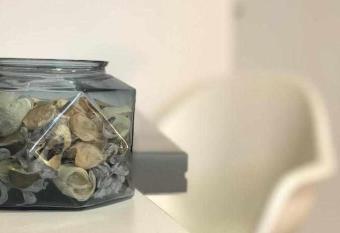 Domus Alysar has Smoking rooms