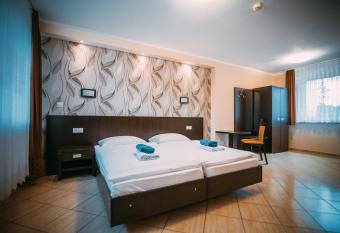 O  rodek Wypoczynkowy Wodnik has Balcony rooms