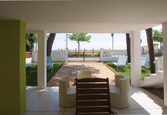 Luna has Balcony rooms