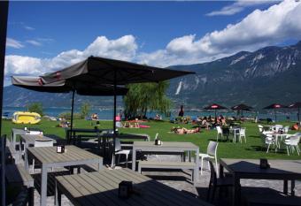 Campione Univela Hostel has Balcony rooms