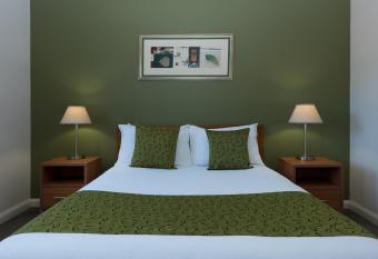 Leisure Inn Spires has Balcony rooms