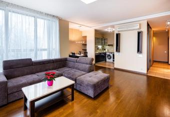 Old Riga Central Family Apartment has rooms with a private hot tub