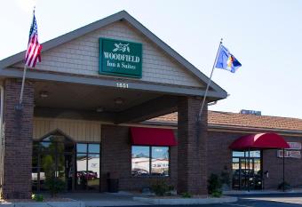 Woodfield Inn and Suites allows 18 year olds to book a room