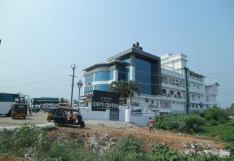 Hotel Jyothis Regency has rooms with a private hot tub