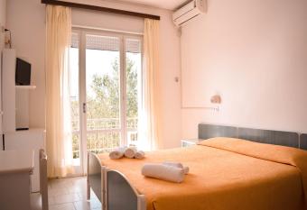 Hotel Zeus has Balcony rooms