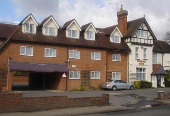 Elmhurst Hotel allows 18 year olds to book a room