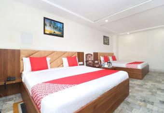OYO 24442 Amaze Inn allows 18 year olds to book a room