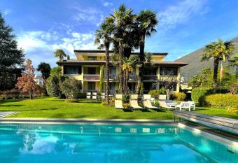 Garni Villa Siesta Park has Balcony rooms