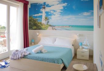 The Lighthouse Rooms allows 18 year olds to book a room