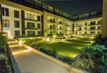 Accra Luxury Apartments @ The Gardens allows 18 year olds to book a room
