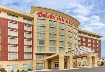 Drury Inn & Suites Knoxville West allows 18 year olds to book a room