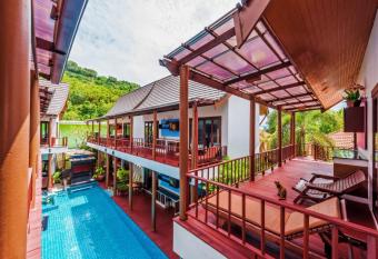 Assada Boutique Hotel Kata Phuket has Balcony rooms