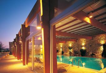 Ramon Inn by Isrotel Collection allows 18 year olds to book a room