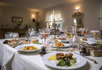 Ca  Ada has Balcony rooms