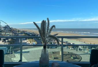 Studio Maxime has Balcony rooms