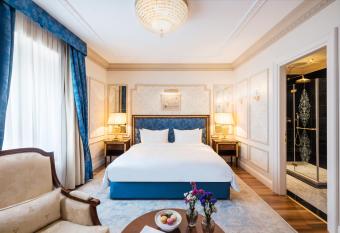 Fl  ela Hotel Davos has Balcony rooms