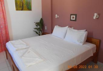   GARIFALIA Studios   has Balcony rooms