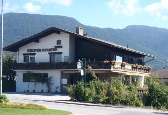 Telfer Stubm has Balcony rooms