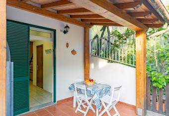 Simona Giardino has Balcony rooms