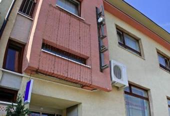 Hotel Maxim has Balcony rooms