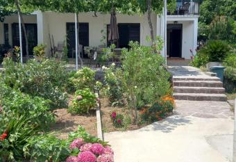 Apartments Budva Center has Balcony rooms