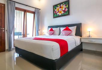 De Loran Hotel allows 18 year olds to book a room