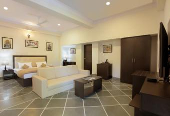 Mimosa Udaipur has Balcony rooms